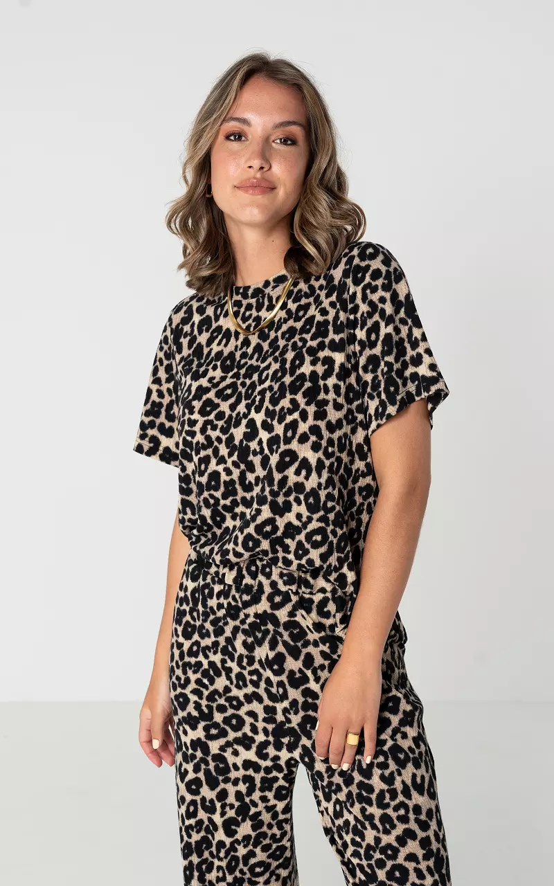 Top mit Leoprint Leopard