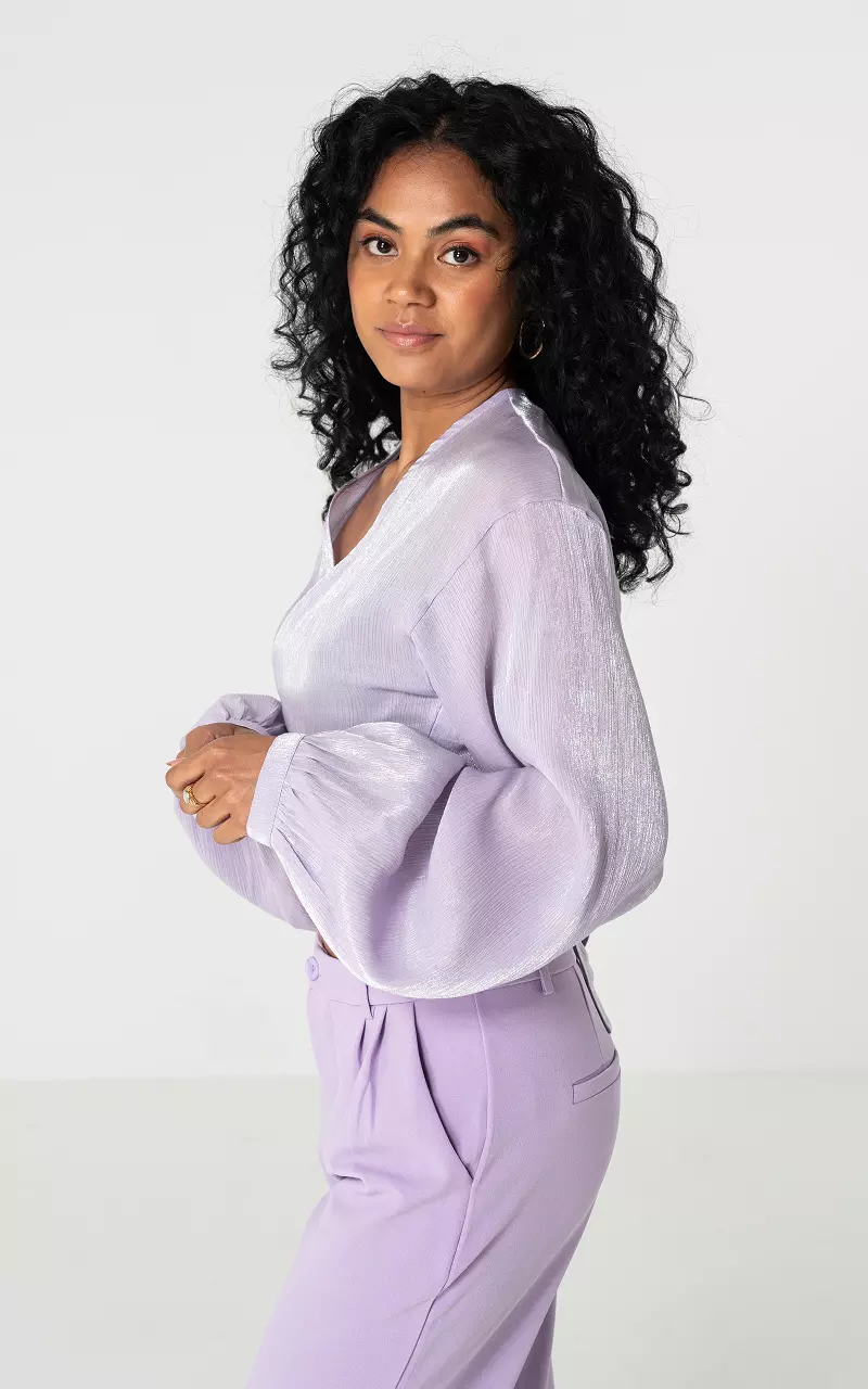 Satijnen look top met strikdetail Lila