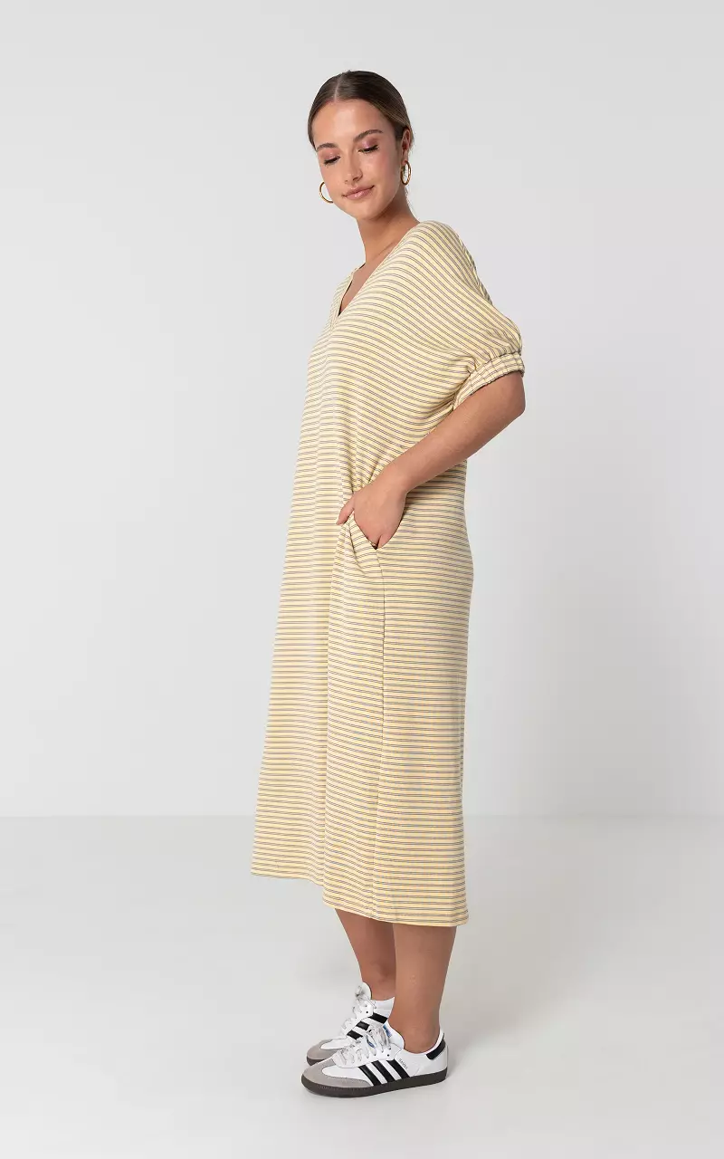 V-neck with short sleeves Yellow Grey