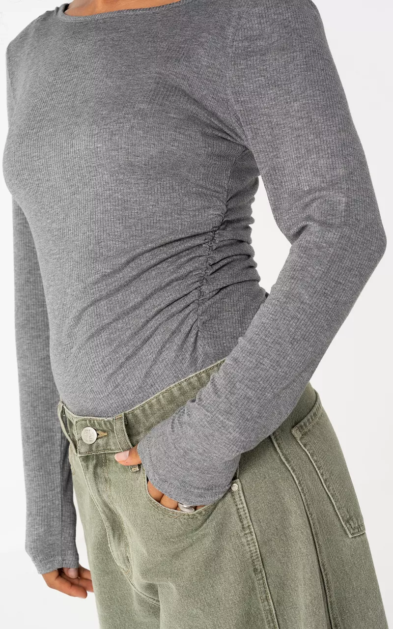 Basic top with round neck Grey