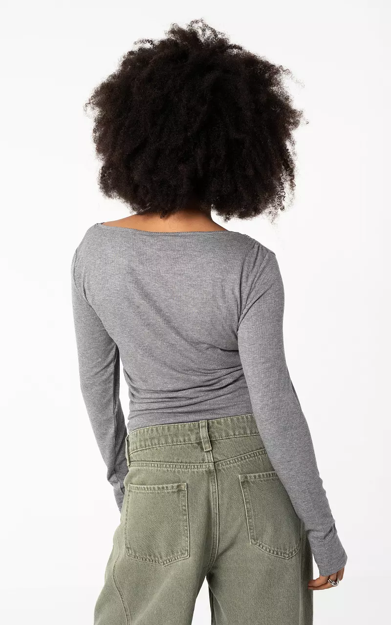 Basic top with round neck Grey