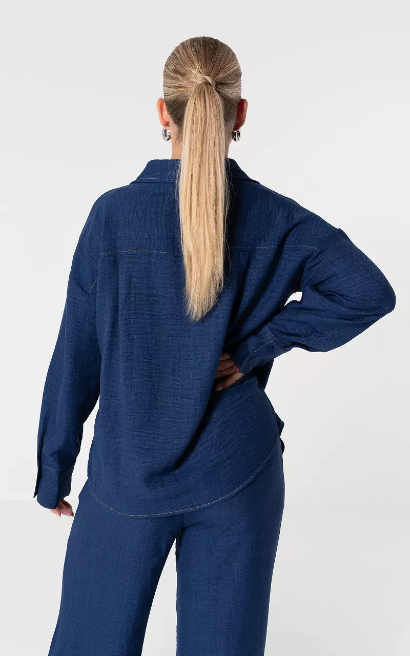 Blouse with buttons and pockets Blue