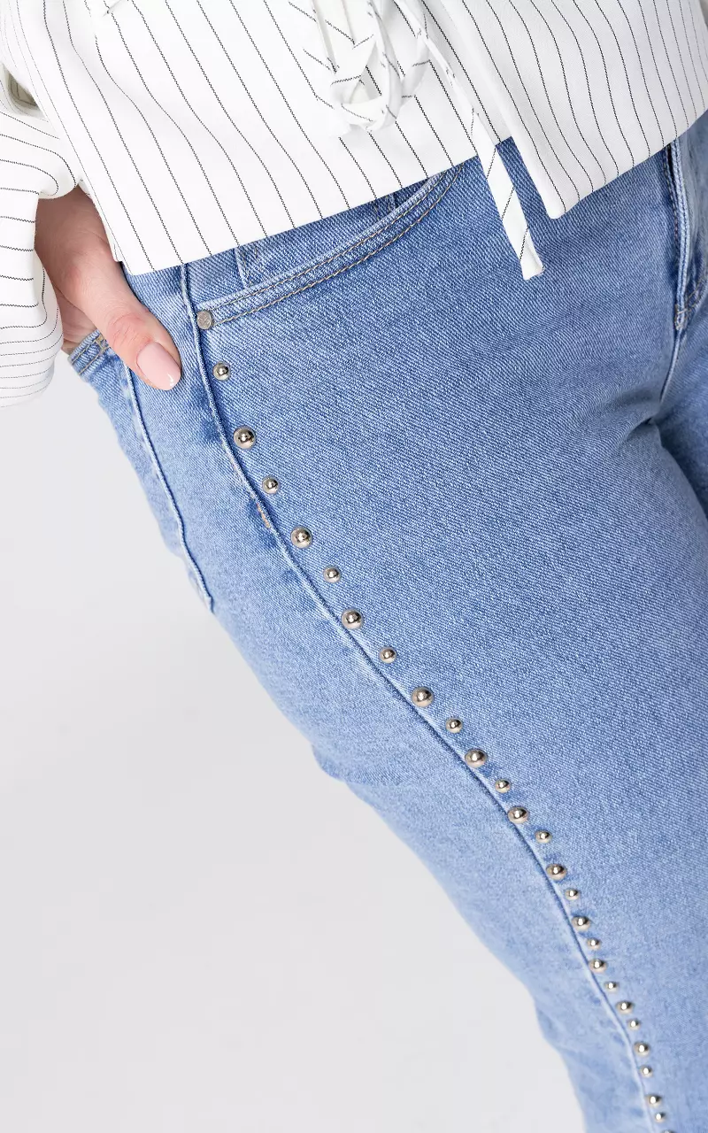 Mom fit jeans with studs Blue