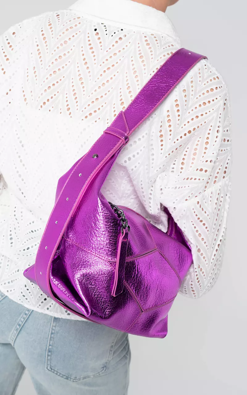 Metallic look shoulder bag Purple