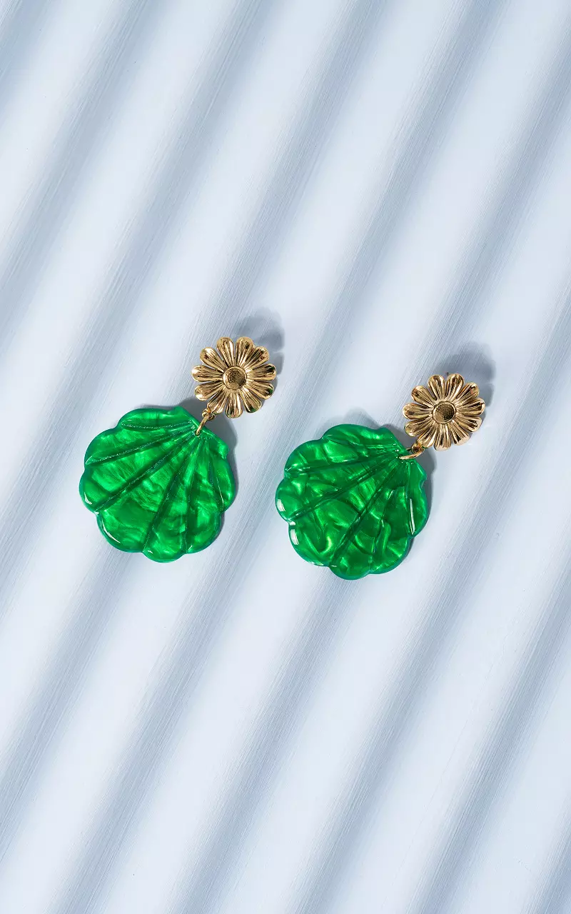 Earrings with plastic shell Gold Green