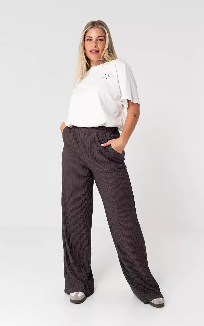 Loose fit model trousers with side pockets Dark Brown