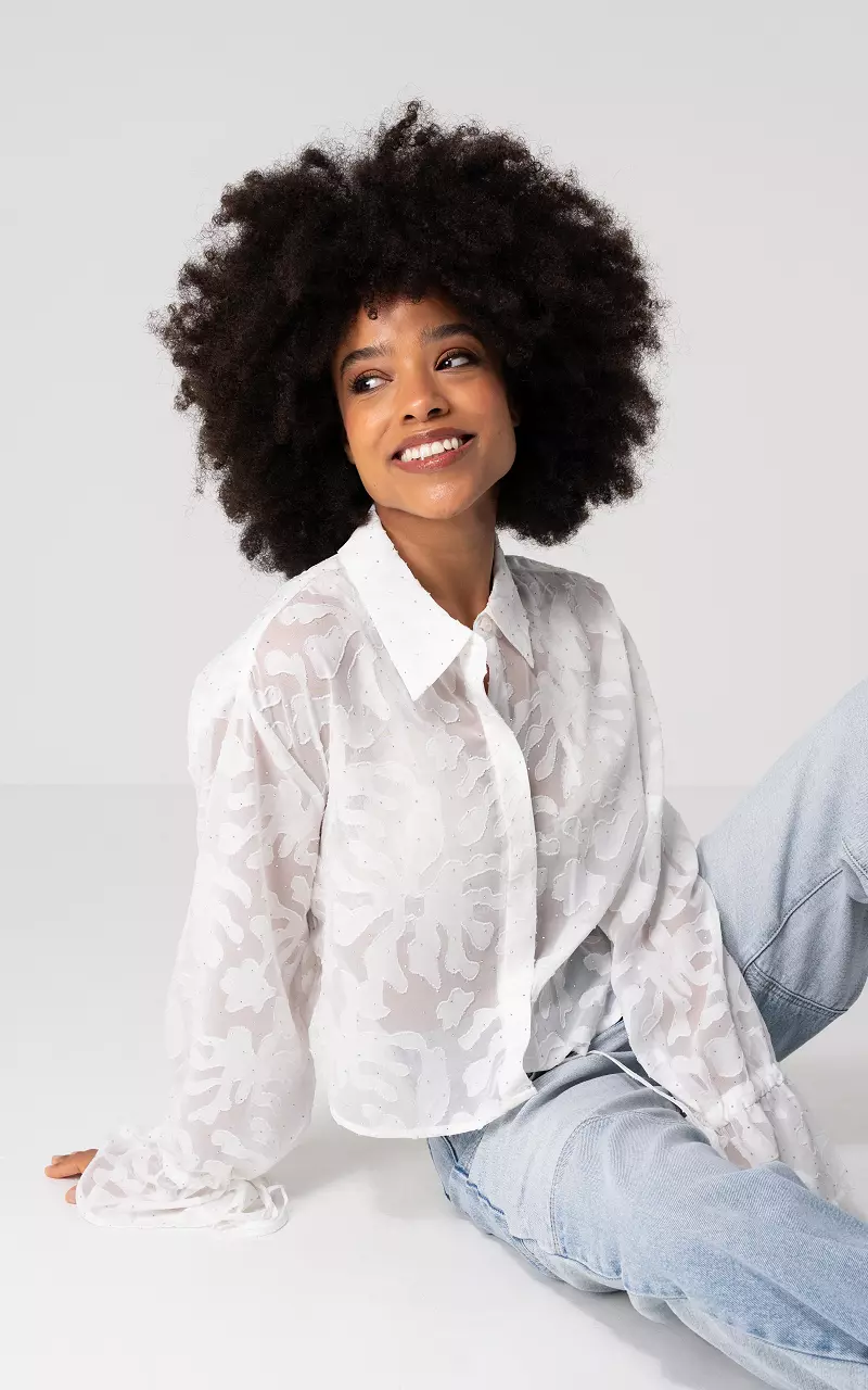 Blouse met knoopjes en steentjes Wit