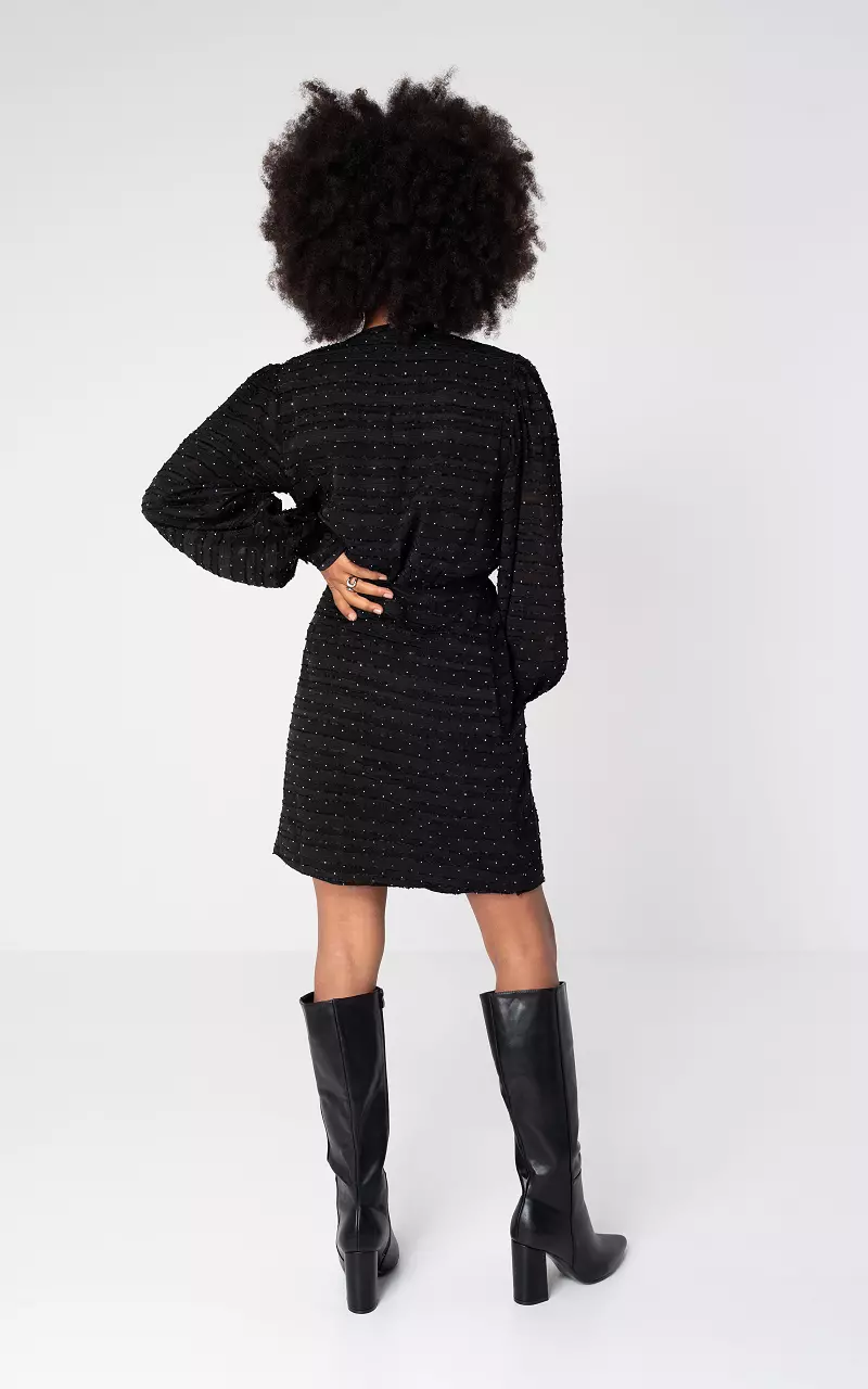 Kleid mit silberfarbenen Steinchen Schwarz