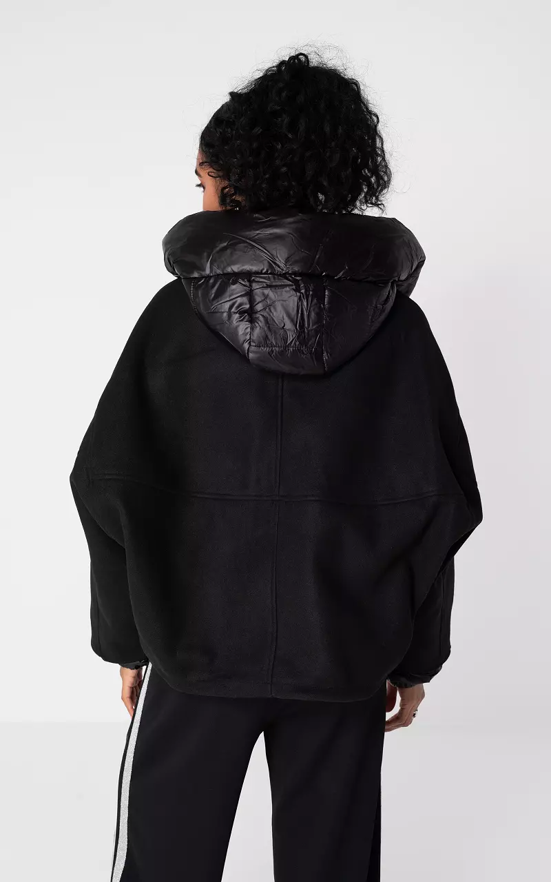 Bomberjacke mit abnehmbarer Kapuze Schwarz
