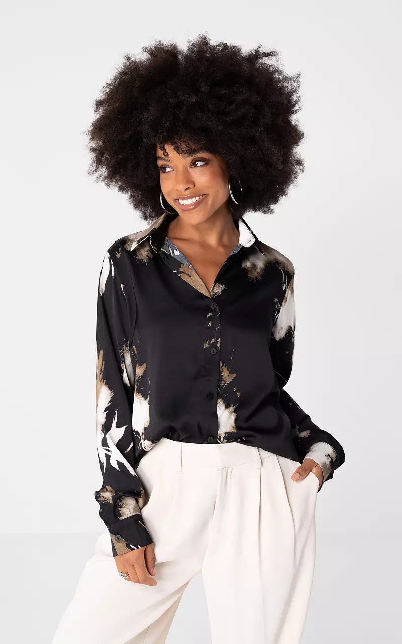 Satin look blouse with print Black Brown