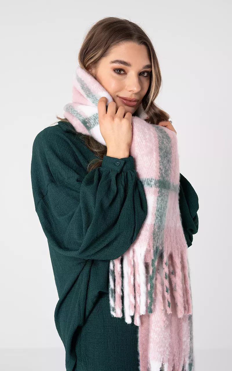 Shawl with fringes and print Light Pink Green