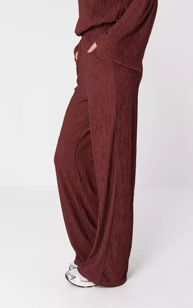 Losvallende broek Bordeaux