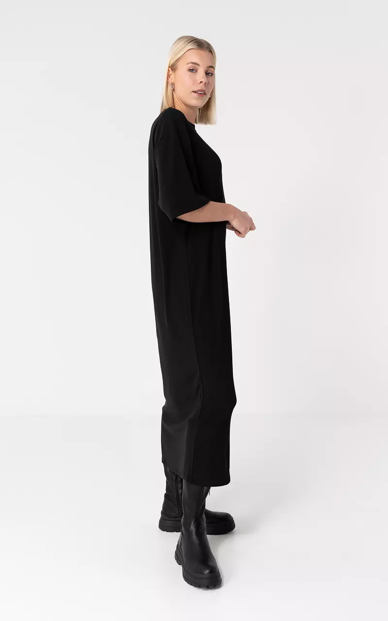 Maxi-Basic-Kleid mit Rundhalsausschnitt Schwarz