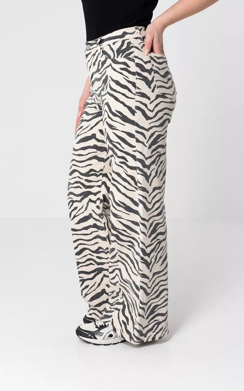 Animal print jeans Black Cream