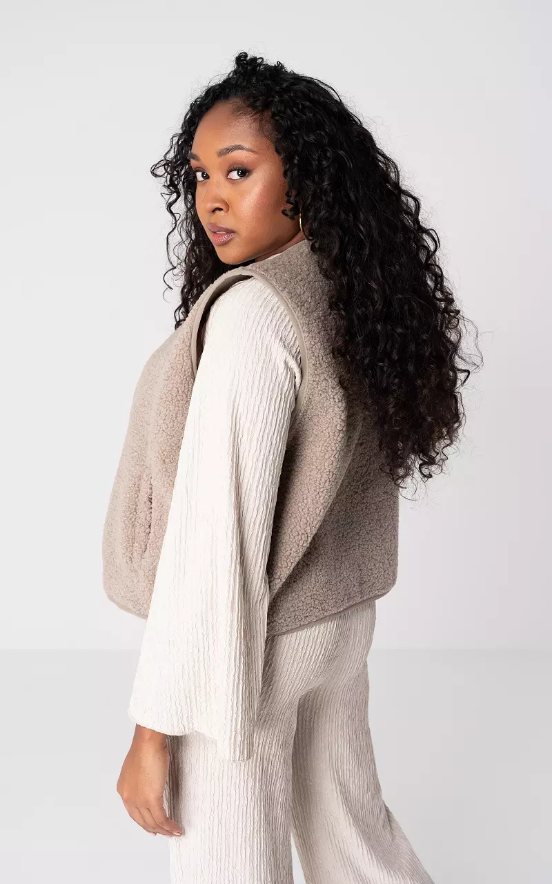 Teddy gilet with side pockets Light Brown