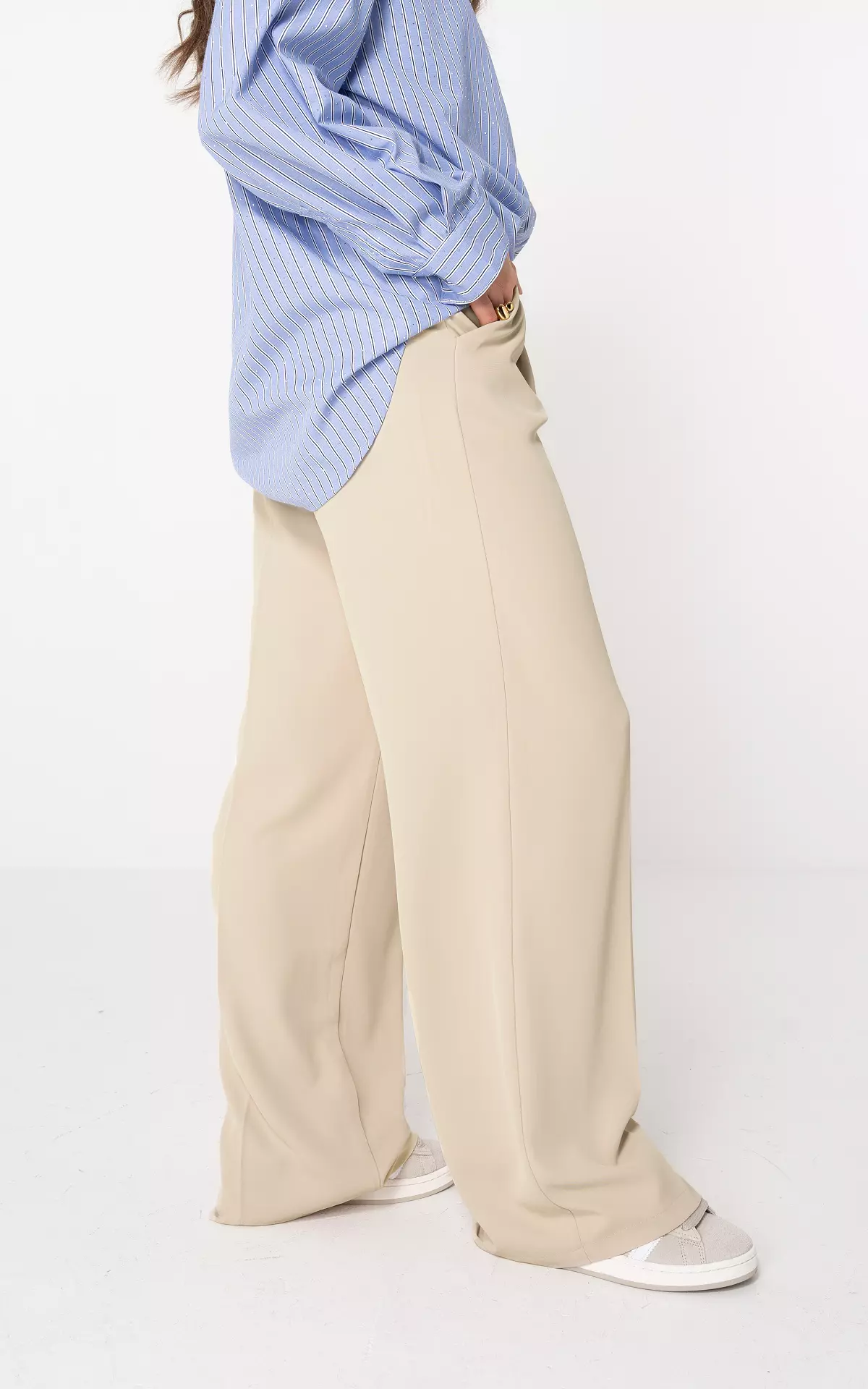 Straight fit trousers - Beige | Guts & Gusto display picture 1