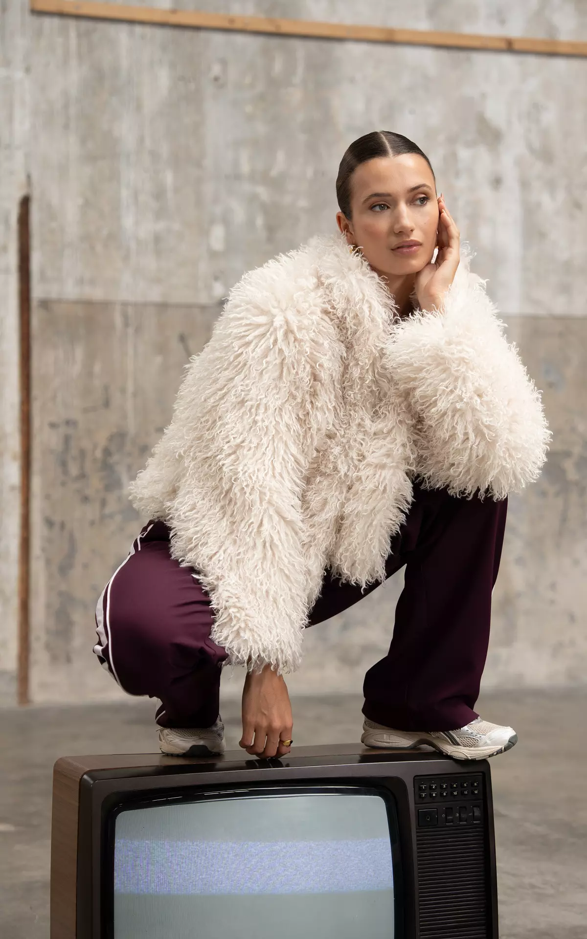 Fake fur jas - Creme | Guts & Gusto | GUTSGUSTO.COM