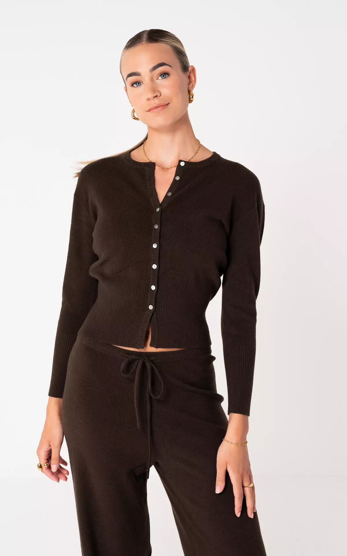 Sweater with cut out - Catwalk Junkie - J.Y.M. Fashion & Lifestyle - JYM fashion & Lifestyle