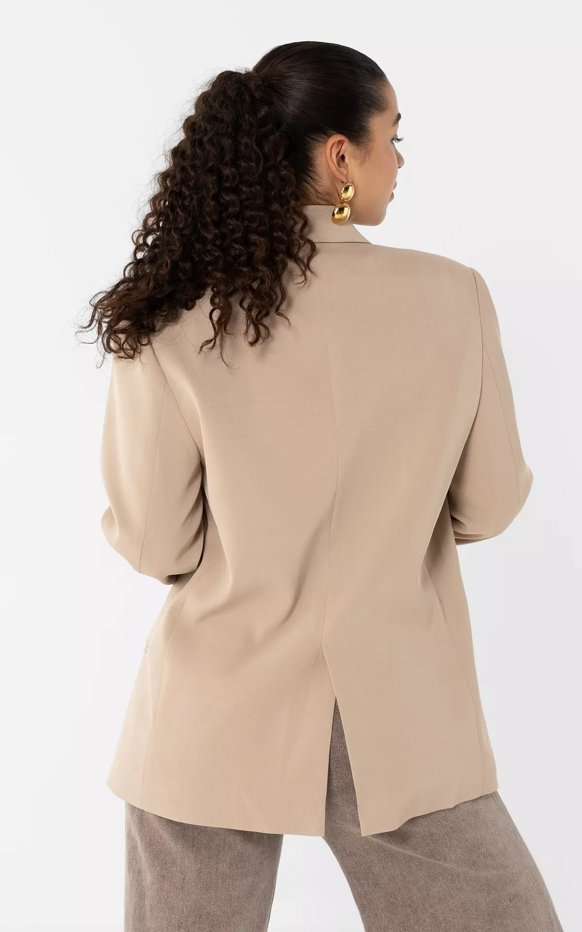 Oversized blazer - Beige | Guts & Gusto | GUTSGUSTO.COM
