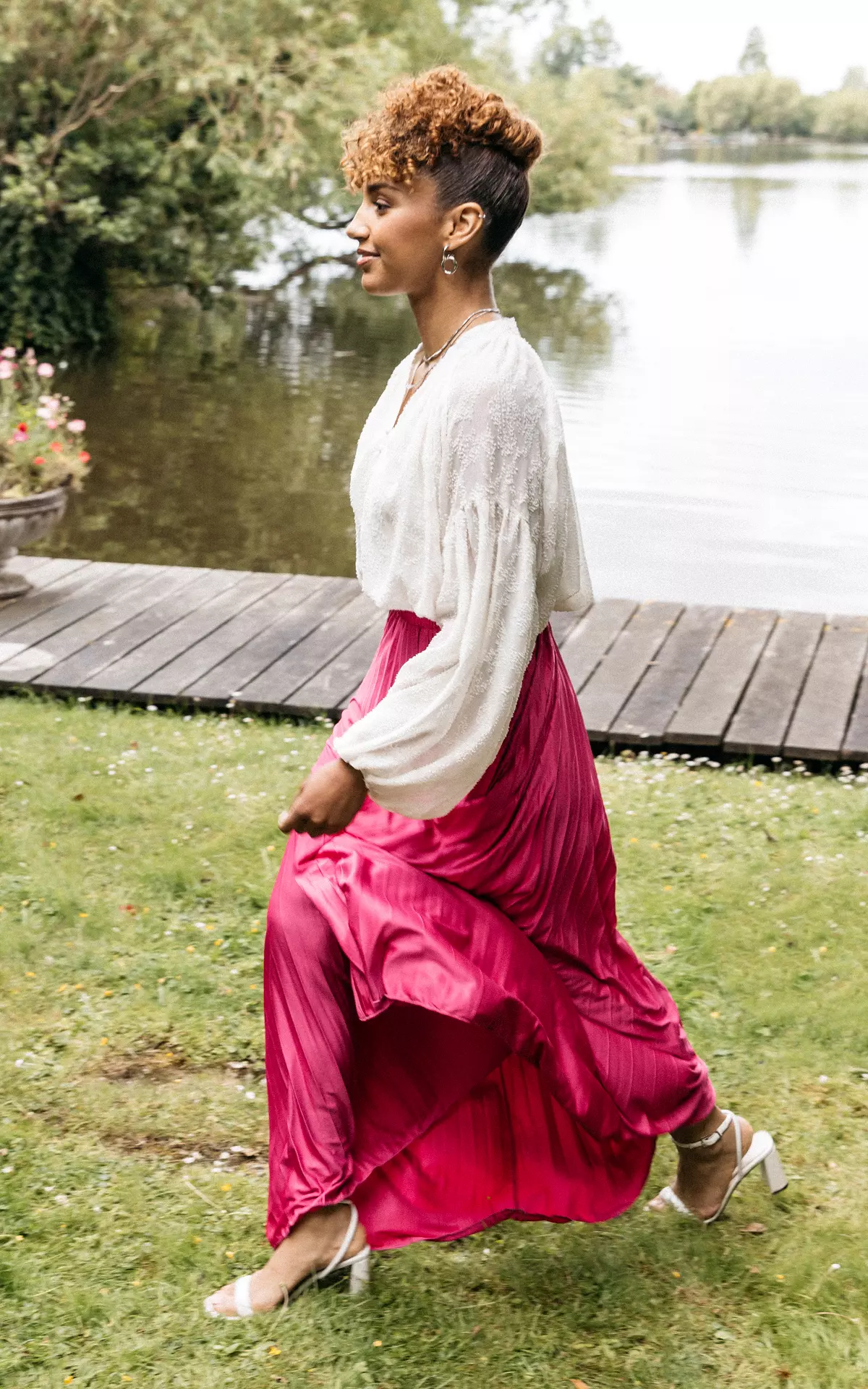 Pleated maxi skirt clearance fuchsia