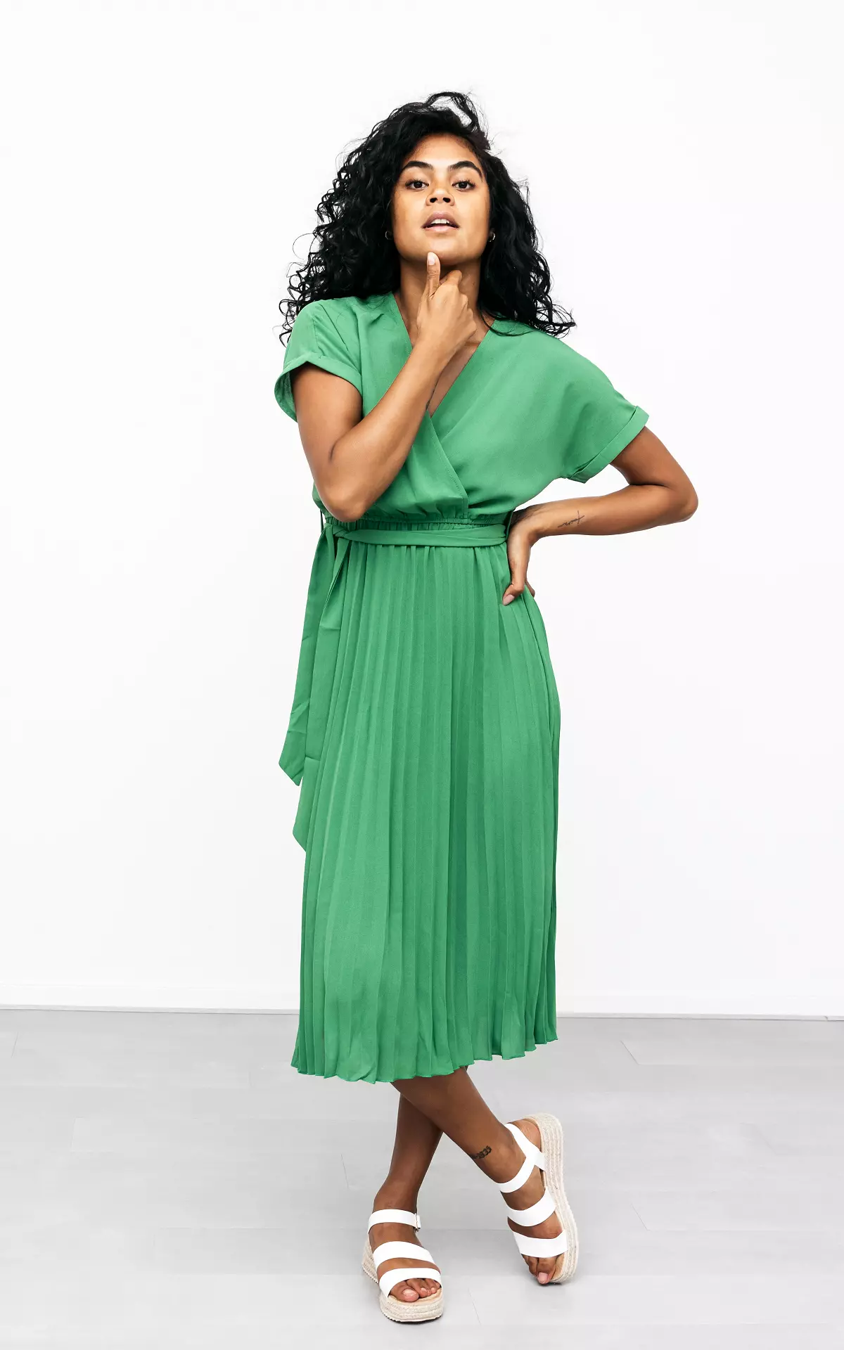 Green pleated dress clearance zara