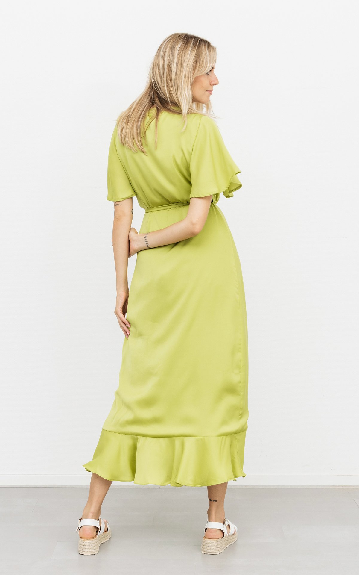 Satin-look wrap-around dress | Guts & Gusto | GUTSGUSTO.COM