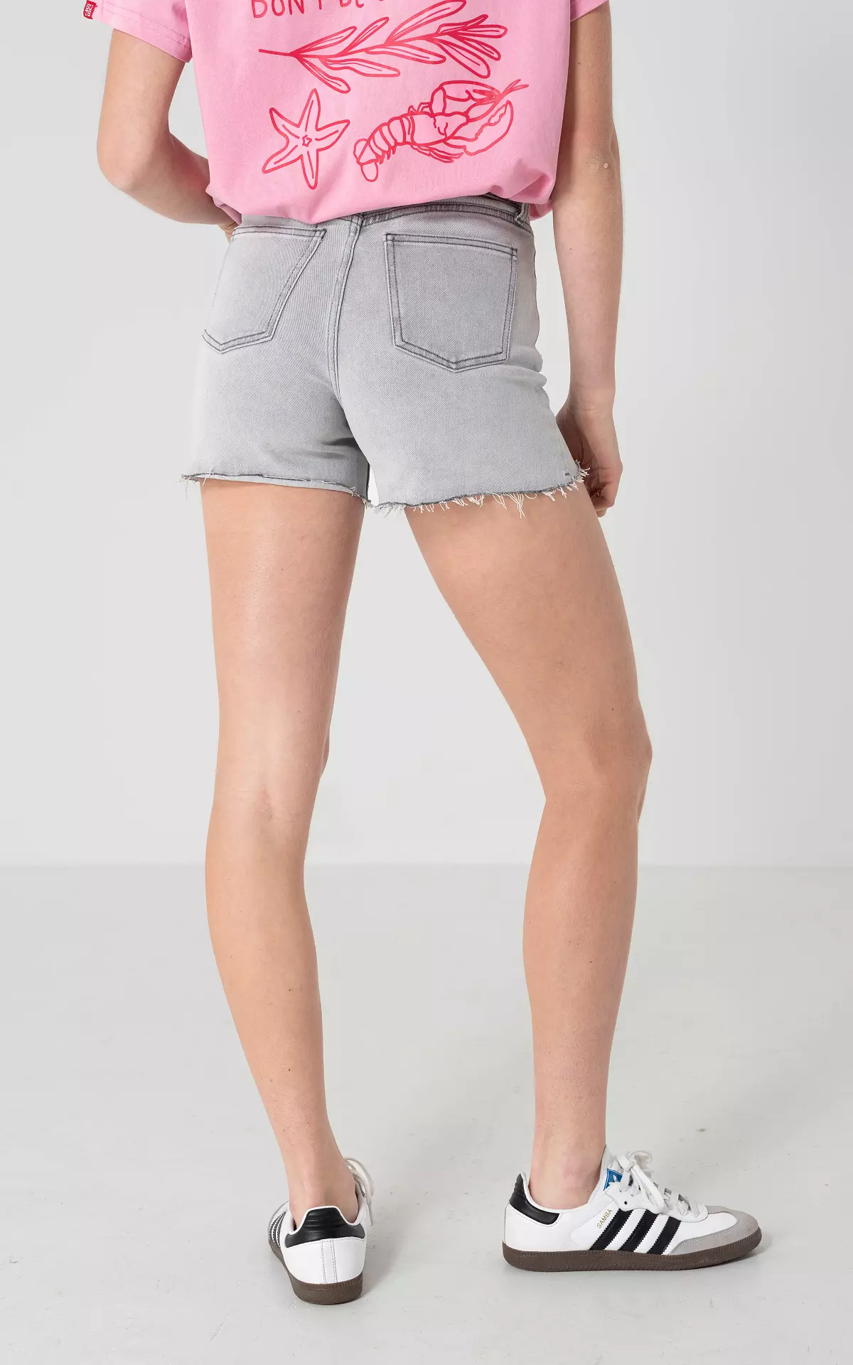 Light grey hot sale denim shorts