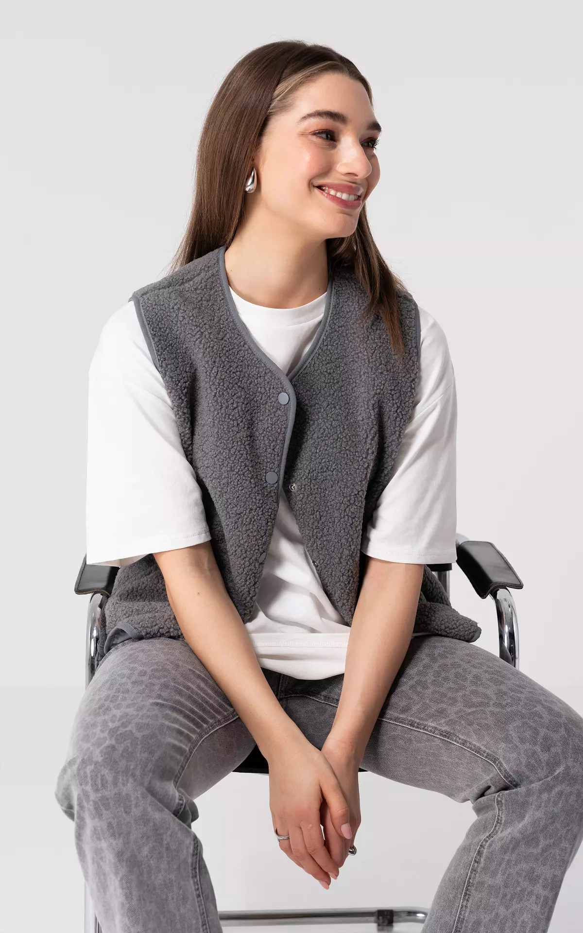 Teddy vest with side pockets | Guts & Gusto | GUTSGUSTO.COM