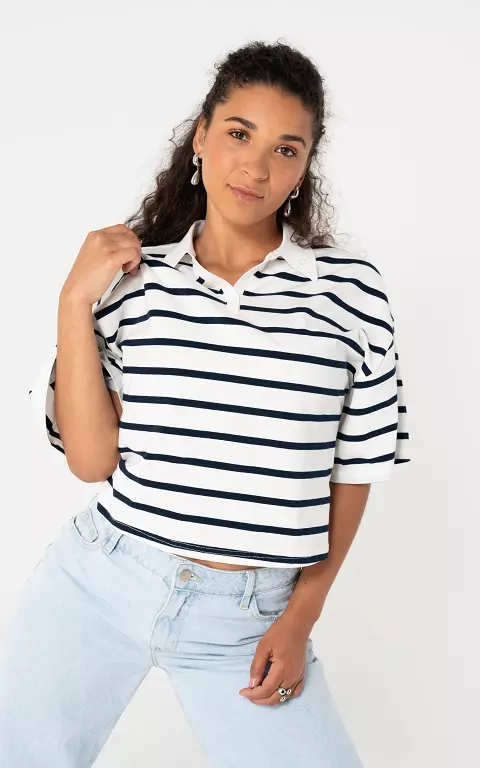 Striped shirt white dark blue