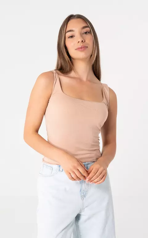 Top with boat neck nude