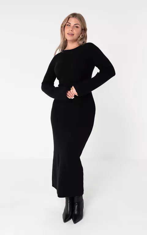 Gebeide maxi jurk zwart