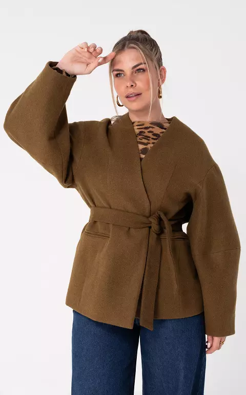 Dress with belt brown