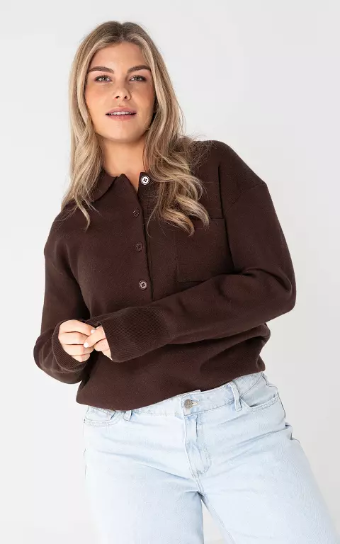 Trui met knopen donkerbruin