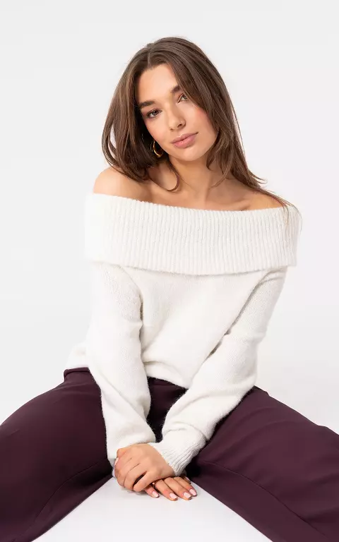 Off shoulder trui wit