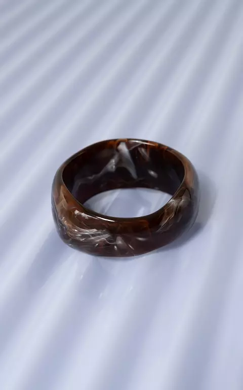 Bangle bracelet dark brown