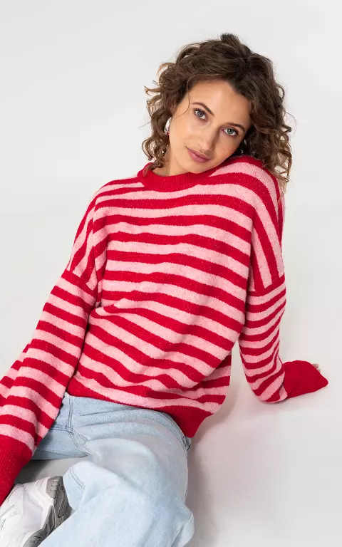 Gestreifter Strickpullover rot pink