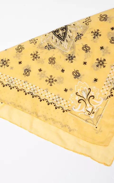 Vierkant shawltje geel bruin