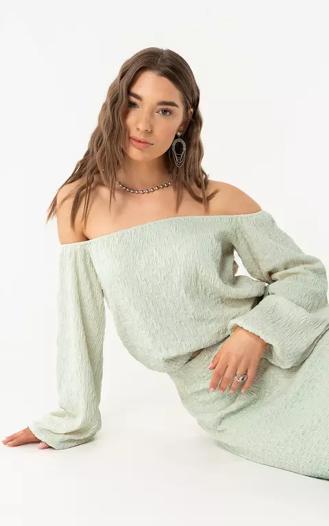 Off shoulder top lichtgroen