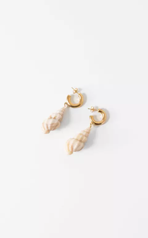 Oorbellen met schelp goud beige