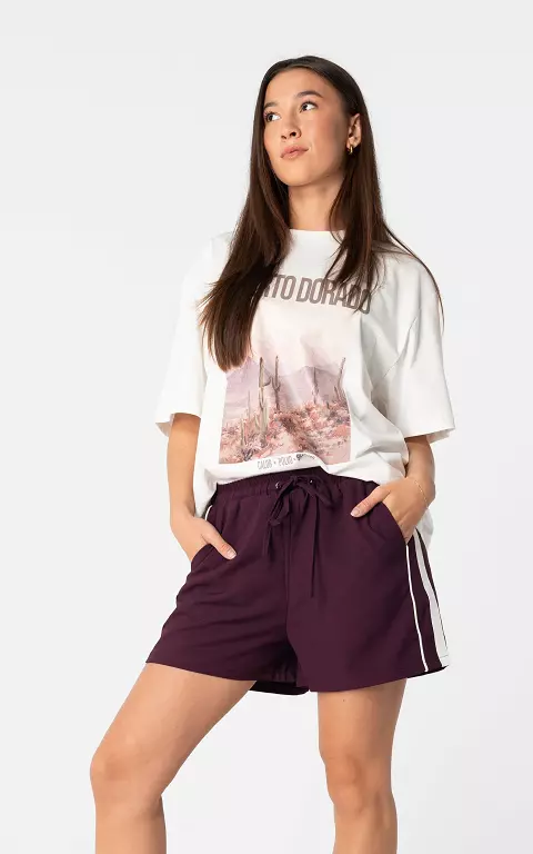 Shorts mit Streifen bordeaux weiß