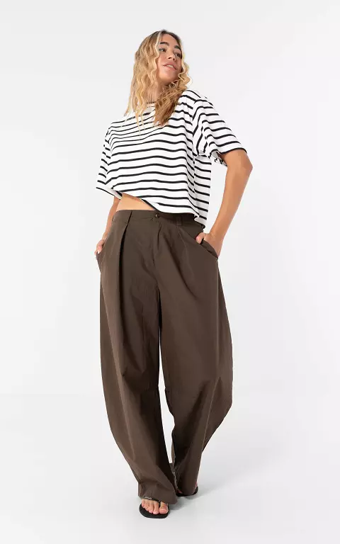 Loose-fit trousers dark brown