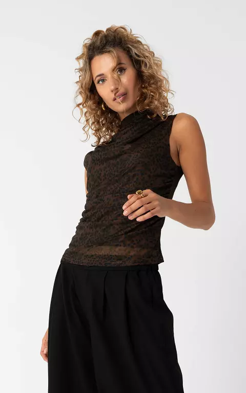Leopard mesh top leopard
