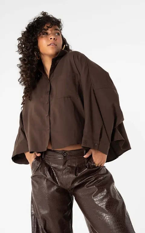 Blouse with wide sleeve brown