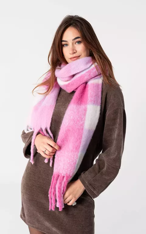 Shawl met franjes en print roze wit