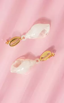 Shell earrings | Gold Light Pink | Guts & Gusto