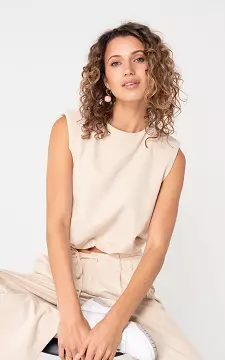 Top #101857 | Beige | Guts & Gusto