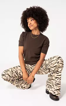 Ronde hals top | Donkerbruin | Guts & Gusto