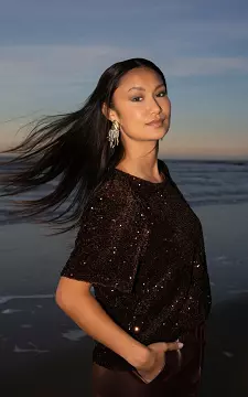 Top with sequins | Dark Brown | Guts & Gusto