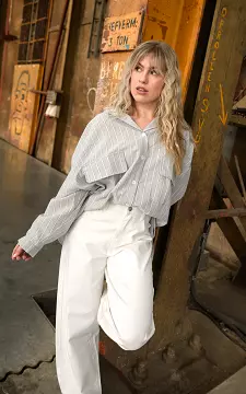 Oversized blouse | Light Grey White | Guts & Gusto