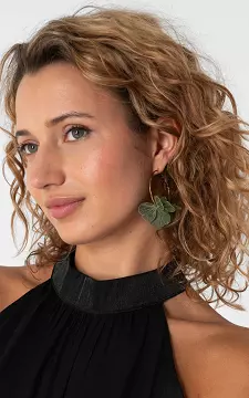 Hoop earrings with flower | Green | Guts & Gusto